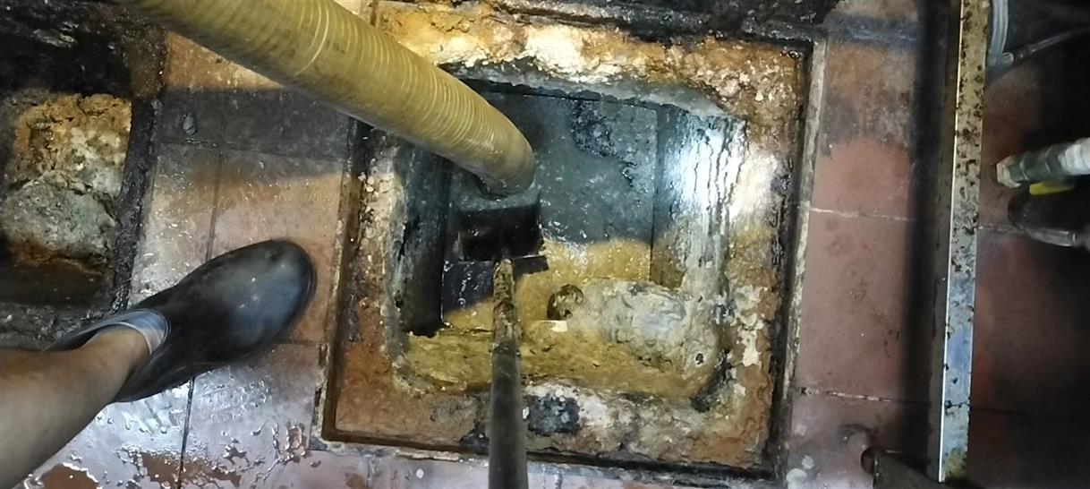 莞城街道化油池清理-污水池清掏